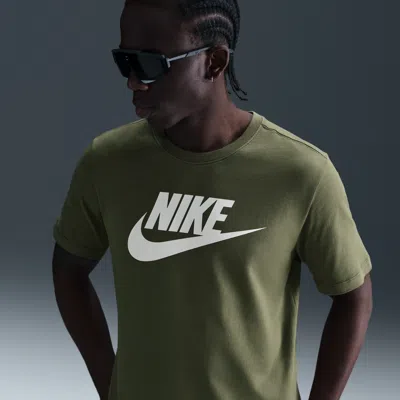 Nike Men's  Sportswear T-shirt In Green
