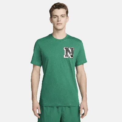 Nike Club Athletics Graphic T-shirt In Green