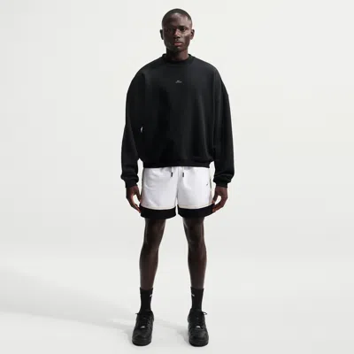Nike Men's Standard Issue Dri-fit 6" Basketball Shorts In Black