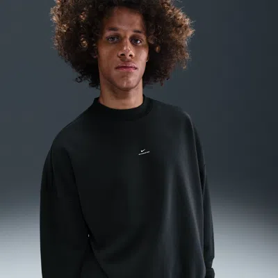 Nike Men's Standard Issue Therma-fit Basketball Crew In Black