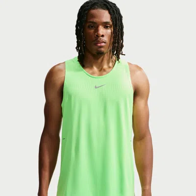 Nike Men's Stride Aero-fit Running Tank Top In Green