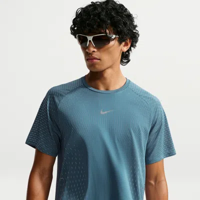 Nike Men's Stride Aero-fit Short-sleeve Running Top In Blue