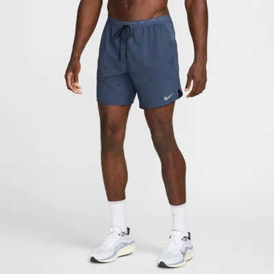 Nike Men's Stride Dri-fit 7" 2-in-1 Running Shorts In Thunder Blue