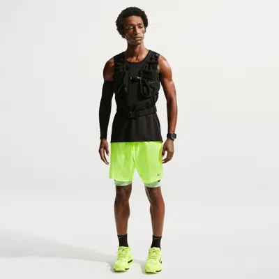 Nike Men's Stride Dri-fit 7" Brief-lined Running Shorts In Yellow