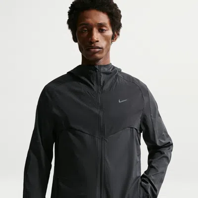Nike Men's Stride Plus Repel Running Jacket In Black