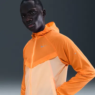 Nike Men's Stride Repel Uv Running Jacket In Orange