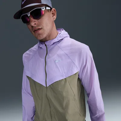 Nike Men's Stride Repel Uv Running Jacket In Purple