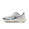 Nike Men's Structure 25 Road Running Shoes In White