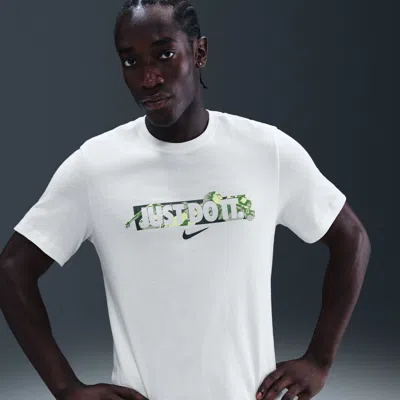 Nike Men's T-shirt In White