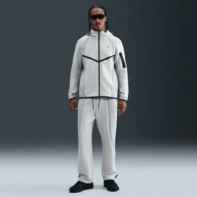 Nike Men's Tech Color-block Open-hem Fleece Pants In Gray