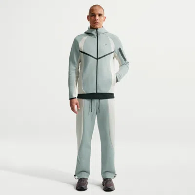 Nike Men's Tech Color-block Open-hem Fleece Pants In Gray