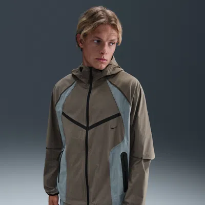 NIKE MEN'S TECH DRI-FIT WOVEN COLOR-BLOCK WINDRUNNER OVERSIZED JACKET,1015790379