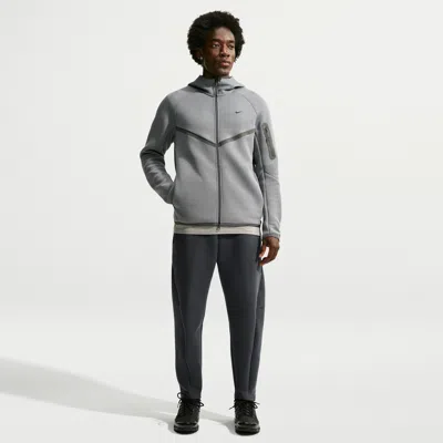 Nike Men's Tech Loose Fleece Pants In Black
