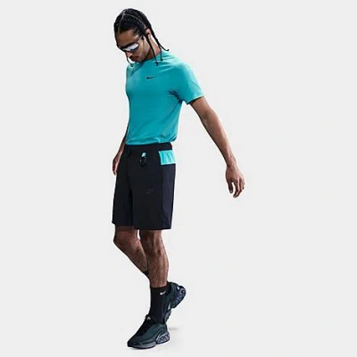 Nike Men's Tech Trek Woven Shorts