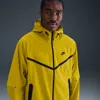 Nike Men's Tech Woven Jacket In Yellow