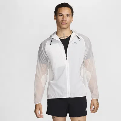Nike Men's Trail Aireez Running Jacket In Neutral