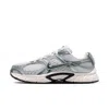 Nike V5 Rnr Sneakers In Gray