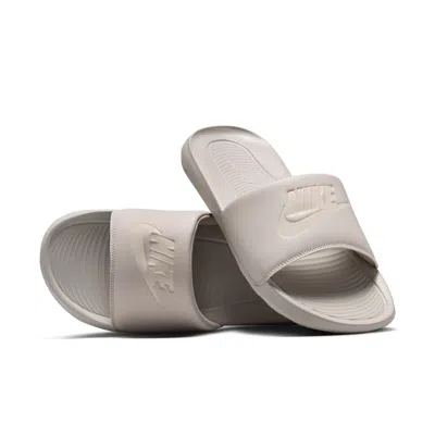 Nike Men's Victori One Slides In Brown