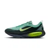 Nike Vomero Gore-tex 18 Sneakers In Green