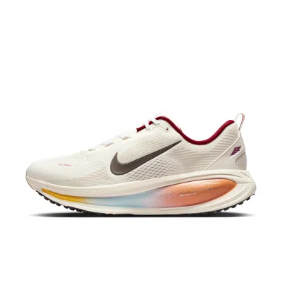 Nike Vomero 18 Sneakers In Neutral