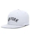 Nike Men's White New York Yankees True Performance Fitted Hat In White