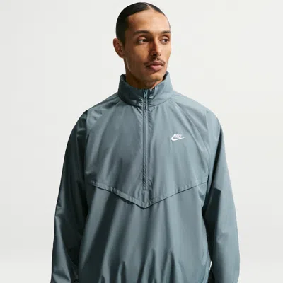 Nike Men's Windrunner Lightweight Half-zip Jacket In Blue