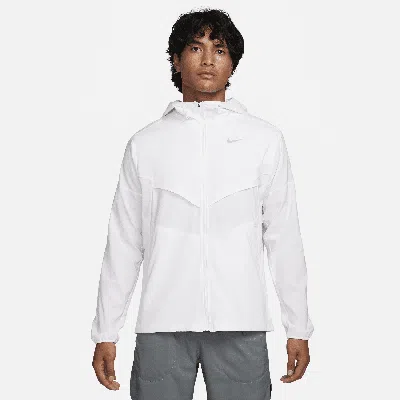 Nike Men's Windrunner Repel Running Jacket In White