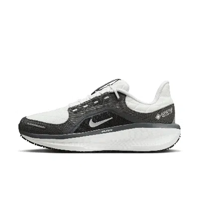 Nike Men's Winflo 11 Gore-tex Waterproof Road Running Shoes In Grey