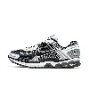 Nike Vomero 5 Sneaker In Grey