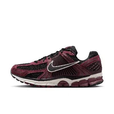 Nike Men's Zoom Vomero 5 Shoes In Red