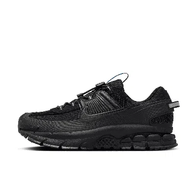 NIKE MEN'S ZOOM VOMERO ROAM WINTERIZED SHOES,1015621749