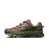 Nike Zoom Vomero Roam Sneaker In Brown