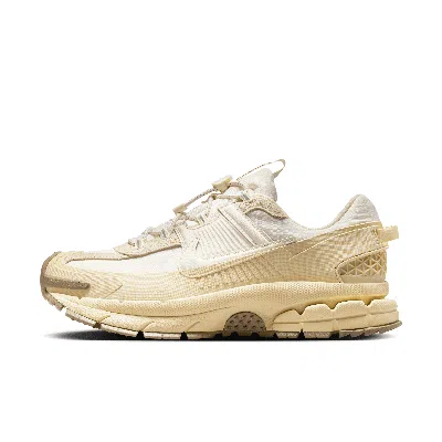NIKE MEN'S ZOOM VOMERO ROAM WINTERIZED SHOES,1015696865