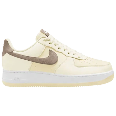 Nike Men's Air Force 1 '07 Lv8 Casual Shoes In Beige/white