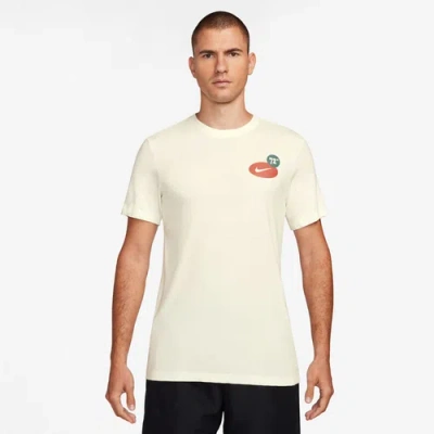 Nike Mens  Dri-fit 3mo Gfx T-shirt In Sail/orange