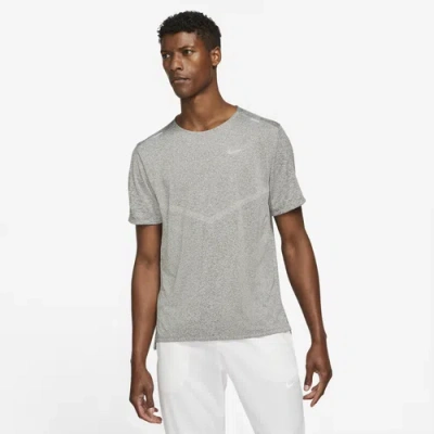 Nike Mens  Dri-fit Rise 365 Short Sleeve T-shirt In Smoke Grey/reflective Silver
