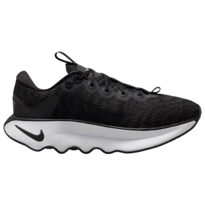 Nike Mens  Escape Momentum In Black