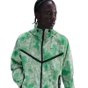 Nike Men's Tech Dri-fit Woven Camo Windrunner Oversized Jacket In Green