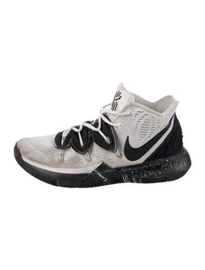 Pre-owned Nike Mesh Patterned Sneakers In Black