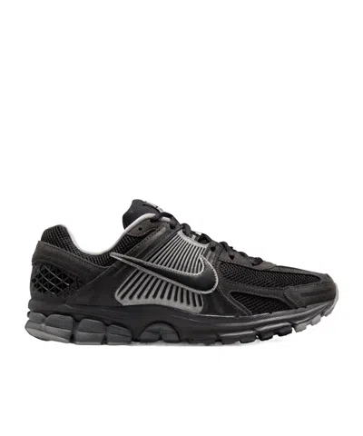 Nike Mesh Sports Shoes In Black