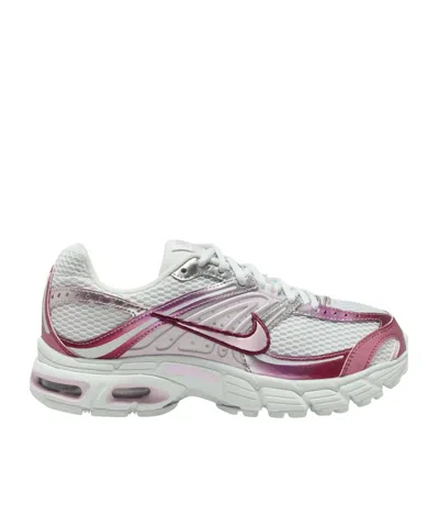 Nike Meshpanel Retro Running Shoe In White