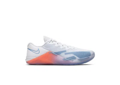 Pre-owned Nike Metcon 5 Premium (women's) Sneakers In White/hyper Crimson/pink