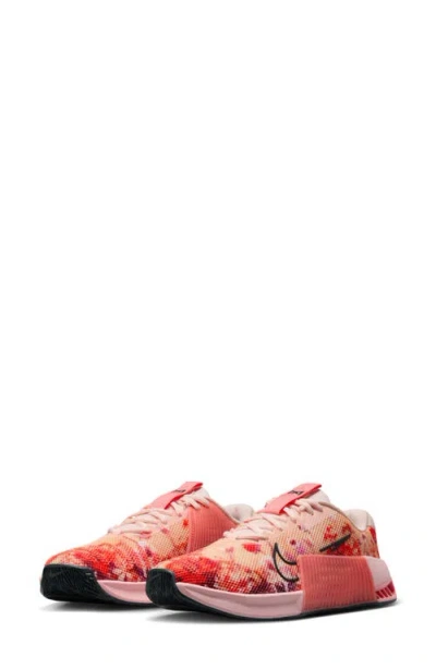 Nike Metcon 9 Amp Training Shoe In Pink