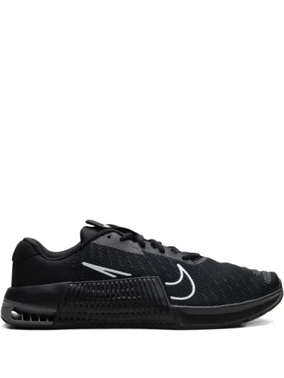 NIKE METCON 9 "BLACK/WHITE" SNEAKERS