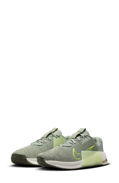 Nike Metcon 9 Premium Training Shoe In Volt/ Olive/ Khaki