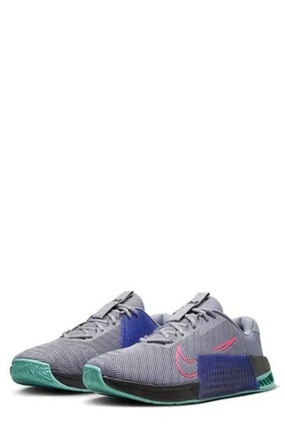Nike Metcon 9 Training Shoe In Gray