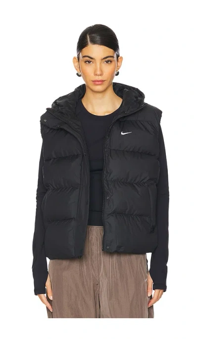 Nike Therma-fit Hooded Puffer Vest In Black/white