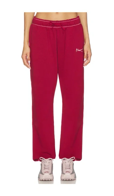 Nike Mid Rise Oversized Pant In Pink