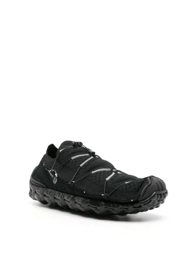 Nike Mindbody Sneaker In Black