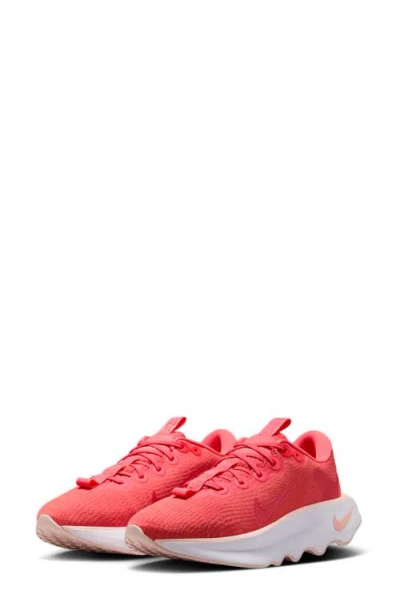 NIKE NIKE MOTIVA ROAD RUNNER WALKING SHOE